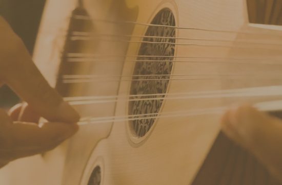 تعليم العود للمبتدئين